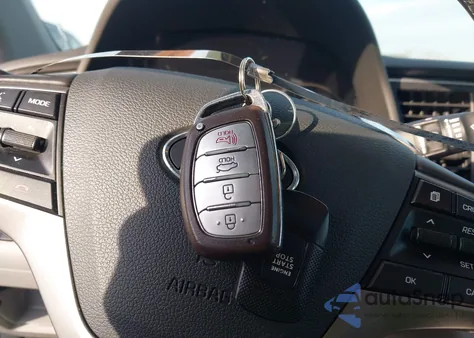 2018 Hyundai Elantra Value Edition z USA, uszkodzony, nr VIN KMHD84LF3JU624043